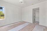 1016 W Trinity Ln - Photo 29