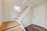 919 Carpenter St - Photo 22