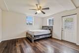 919 Carpenter St - Photo 27