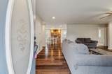 919 Carpenter St - Photo 4