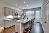 1106 Stratford Ave - Photo 7