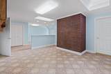 303 Middlefield Ln - Photo 37
