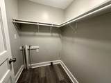 1102 Batts Blvd - Photo 11