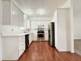 325 E Eastland St - Photo 4