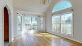 301 Burr Oak Ct - Photo 17