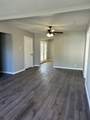 121 Poplar St - Photo 3