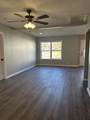 121 Poplar St - Photo 4