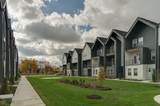 550 Markham - Photo 1