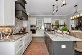 115 Lombard St - Photo 12