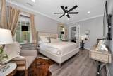 115 Lombard St - Photo 24