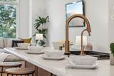 913 W Trinity Ln - Photo 23