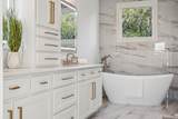 913 W Trinity Ln - Photo 44