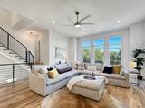 913 W Trinity Ln - Photo 6