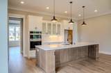 924 Empire Blvd - Photo 7