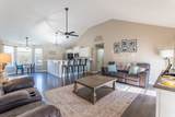 250 Pauline Dr - Photo 3