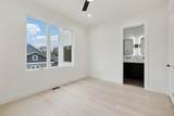 408 Douglas Ave - Photo 18