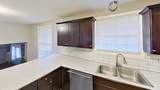 737 Troy Dr - Photo 3