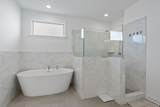 975 Luxborough Dr - Photo 25