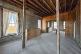 706 N Main St - Photo 32