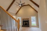 1037 Empire Blvd - Photo 15