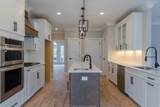 1037 Empire Blvd - Photo 6