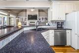 824 Salisbury Way - Photo 20