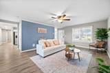 1637 Autumn Dr - Photo 5
