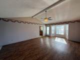 210 Picketts Way - Photo 3