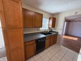 210 Picketts Way - Photo 4