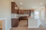 582 Summerfield - Photo 8