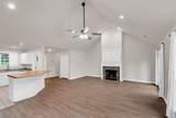 1771 University Dr - Photo 3