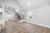 2810 Thrush Dr - Photo 6
