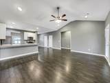 724 Mitscher Dr - Photo 3