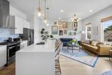 1035 Scovel St - Photo 11