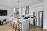 1035 Scovel St - Photo 9