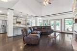 2989 Eliza Dr - Photo 8