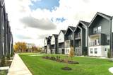 550 Markham St - Photo 2