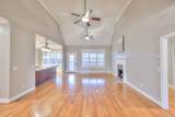 3235 Mecklenburg Dr - Photo 12