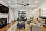 1554 Pumpkin Ridge Ct - Photo 18