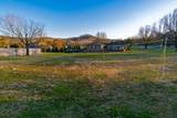 201 Chadwick Dr - Photo 4