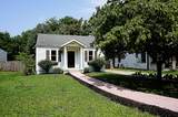 910 Apex St - Photo 2