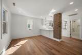 910 Apex St - Photo 4