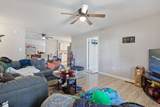 403 Victoria St - Photo 2
