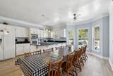 2326 Amber Glen Dr - Photo 11