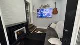 30 E Thompson Ln - Photo 12