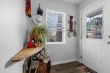 1020 Lake Dr - Photo 11