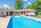 1012 Lakeview Cir - Photo 1