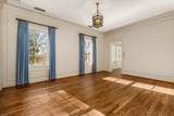 104 Lynnwood Blvd - Photo 36