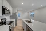 720 Emerson Lane - Photo 15