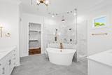7103 Kyles Creek Dr - Photo 31
